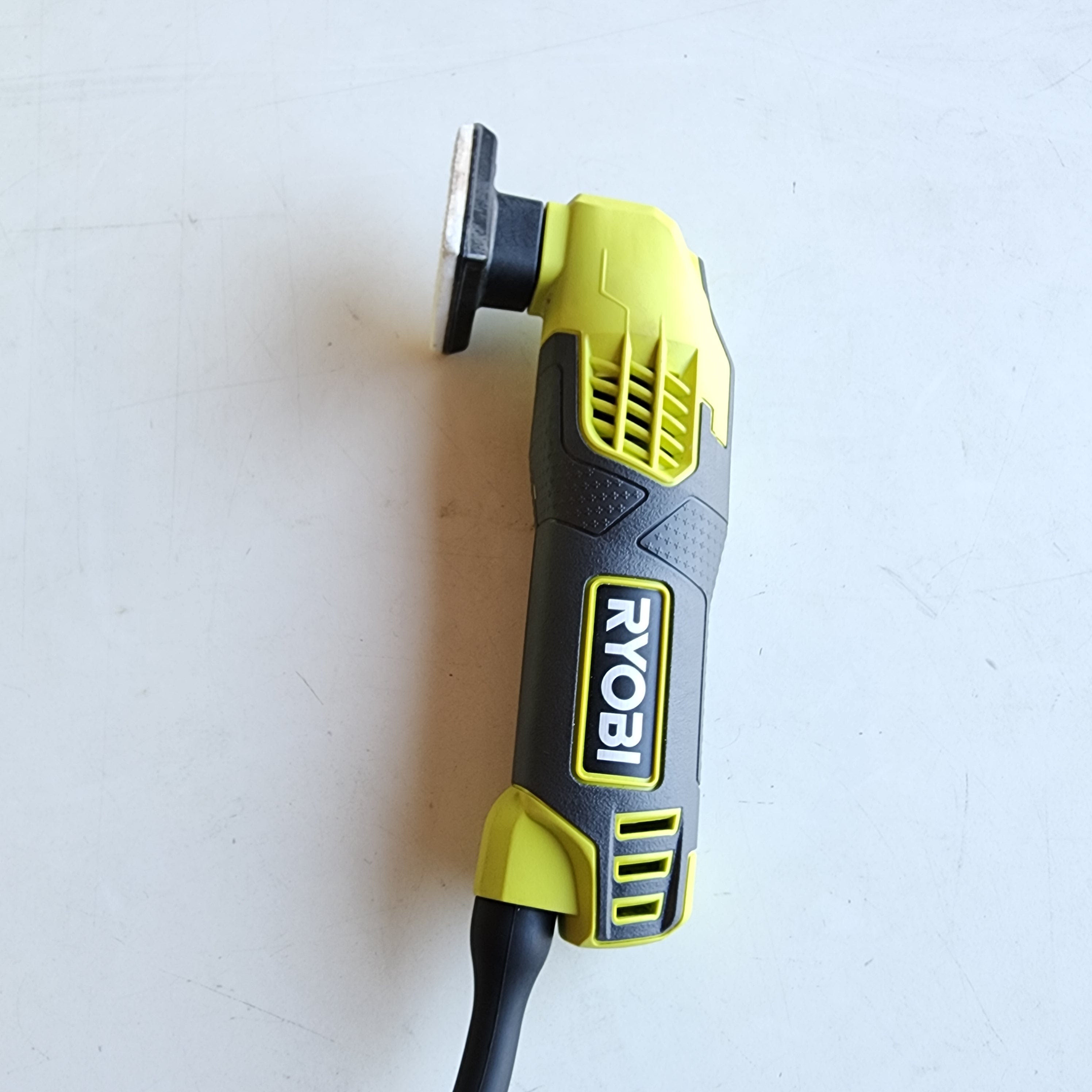 Ryobi DETAIL SANDER (DS1100) Ryobi DETAIL SANDER (DS1100)